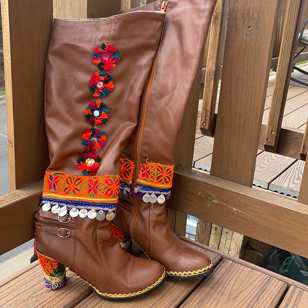 long shoes / boots See last picture for sizes description